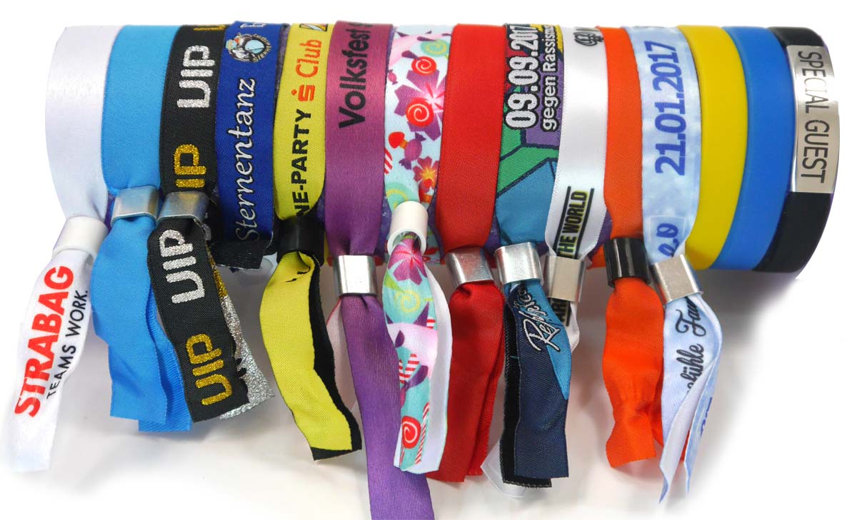 Armbänder aus Stoff oder Silikon