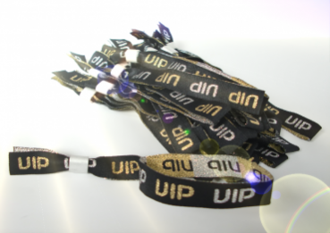 Eintrittsband mit Goldwebung